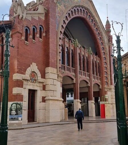 colon market